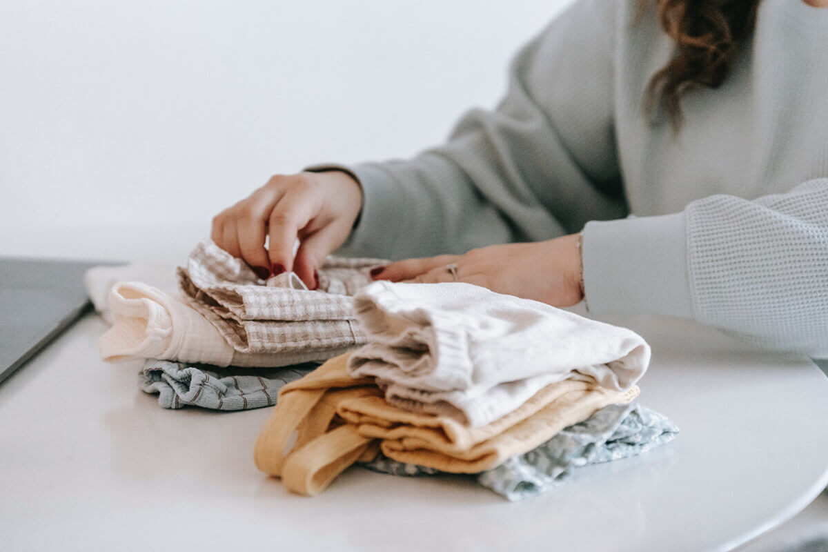 What Are Double Gauze Fabrics? Are They Good for Baby Clothes?